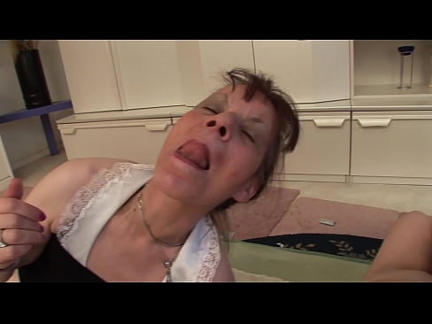 ❤️ Kaks vanaema ja üks vanaisa teevad kolmekesi ❤️ Kaunis porno at us et.milf300com.ru