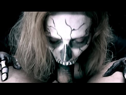 ❤️ Demon girl imeb kulli oma musta suuga ja neelab sperma. ❤️ Kaunis porno at us et.milf300com.ru