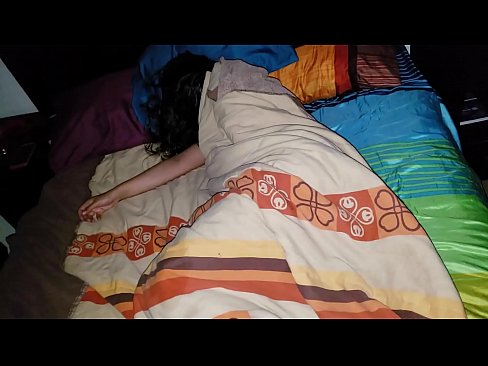 ❤️ Kasupoeg sõimab oma noort kasuema, kui ta magab. ❤️ Kaunis porno at us et.milf300com.ru